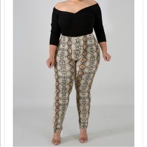 Snake Print Leggings